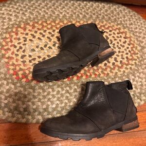 Sorel Black Ankle Boots size 7.5
